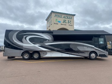 2018 - Thor Motor Coach - Tuscany 45AT     Dual Tag Axle   Diesel Pusher - Click for Details