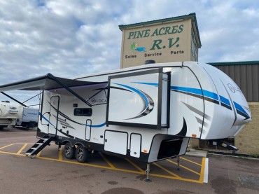 2022 - Forest River - Wildcat 260RD   1/2 ton towable