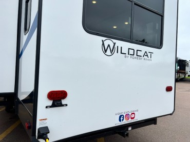 2022 - Forest River - Wildcat 369MBL   Mid-Bunk  4 Slides 