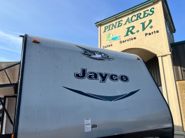 2017 - Jayco - Jay Flight 31QBDS  Front Bunks