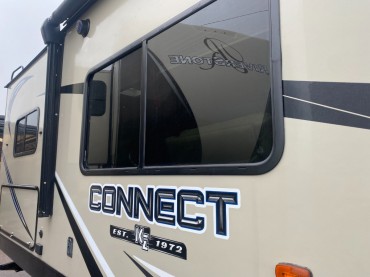 2018 - K-Z - Connect 312RKK  Couples unit